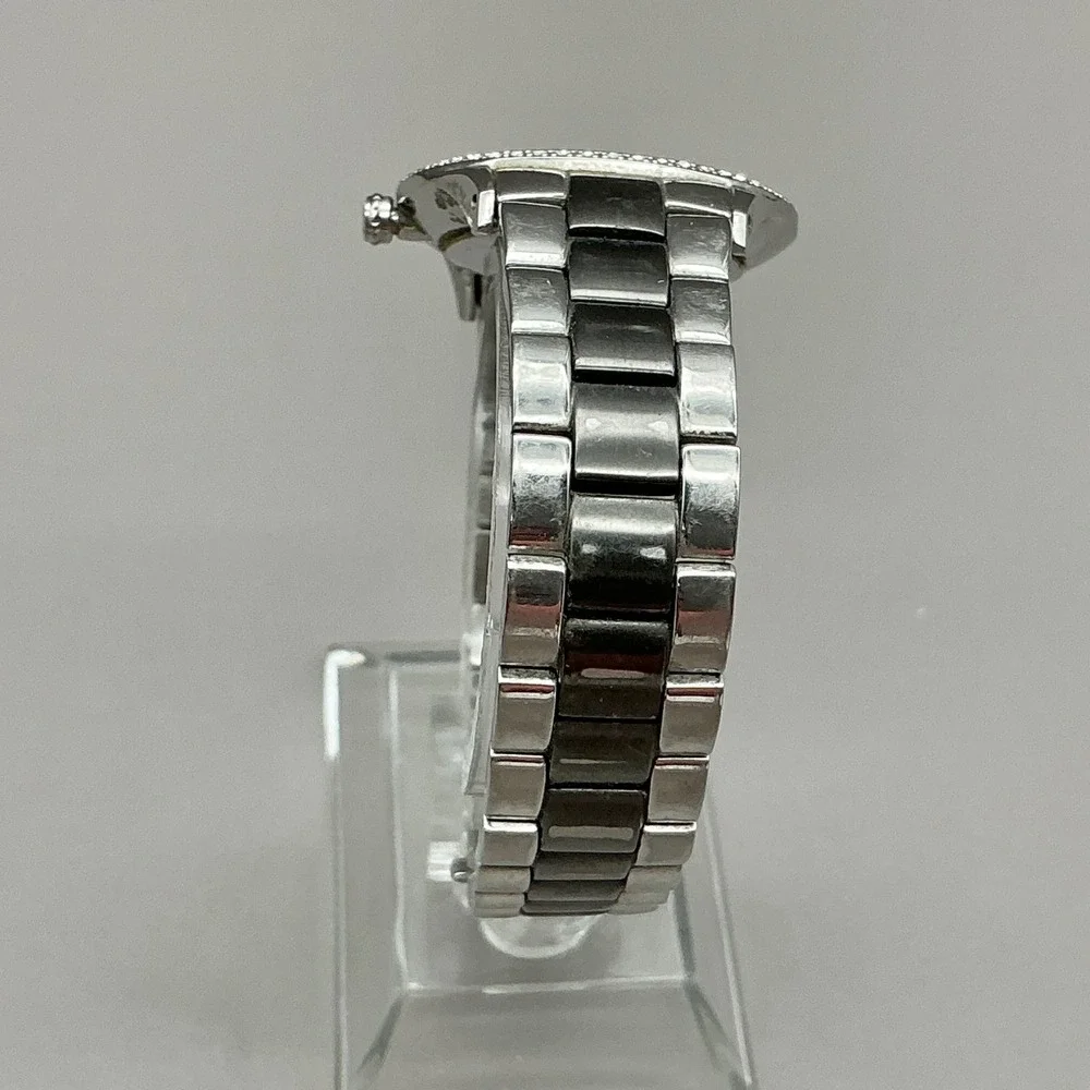 Skagen Watch Women's Silver Tone Black Dial Crystal Bezel 32mm NEW BATTERY 6.75